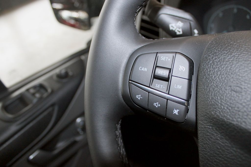 Ford Transit Custom 2025