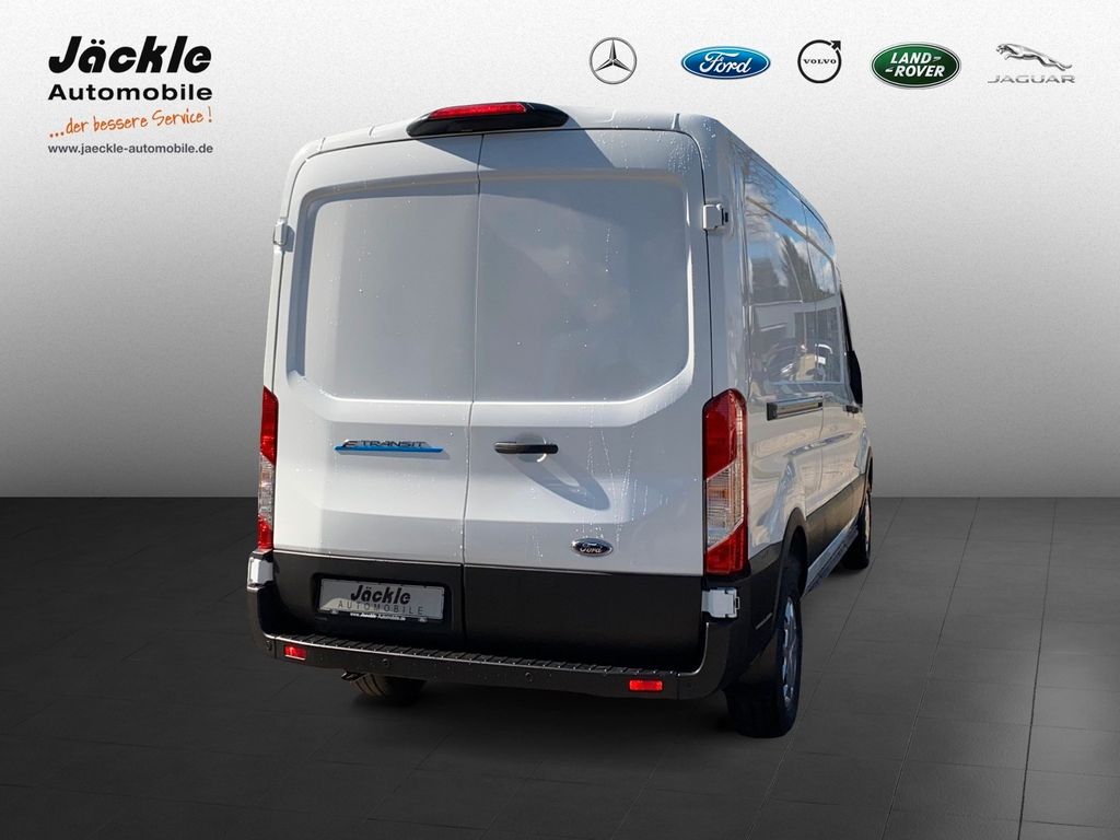 Ford Transit 2023
