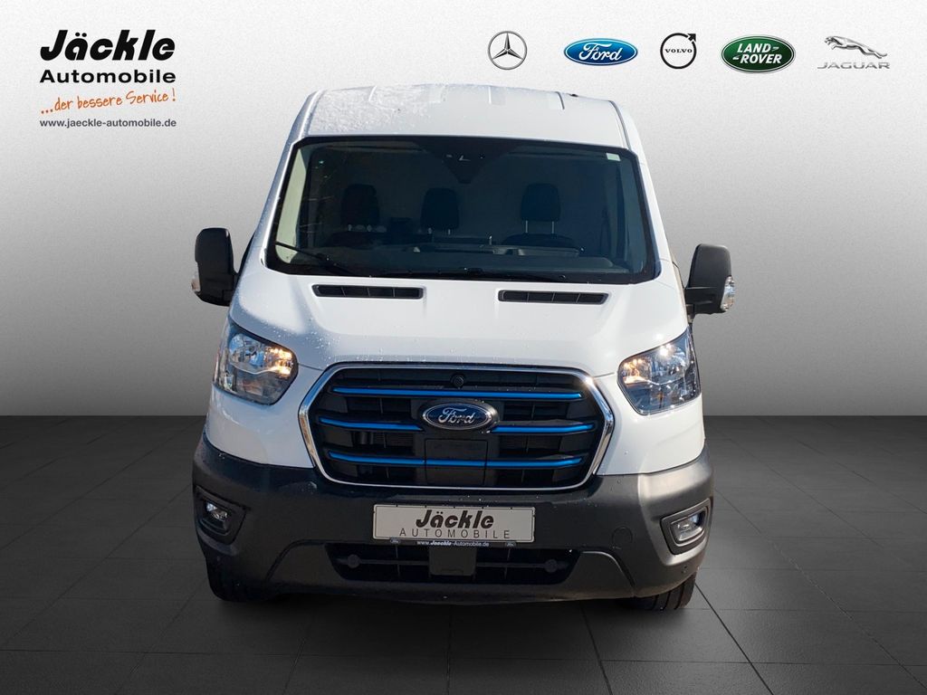 Ford Transit 2023