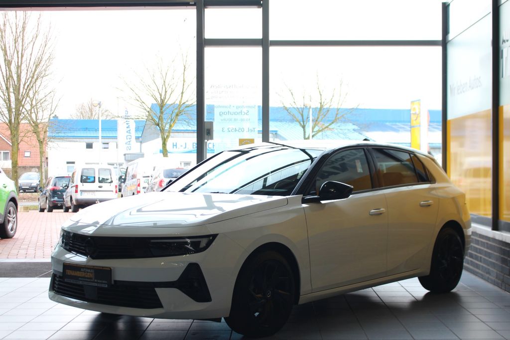 Opel Astra 2023