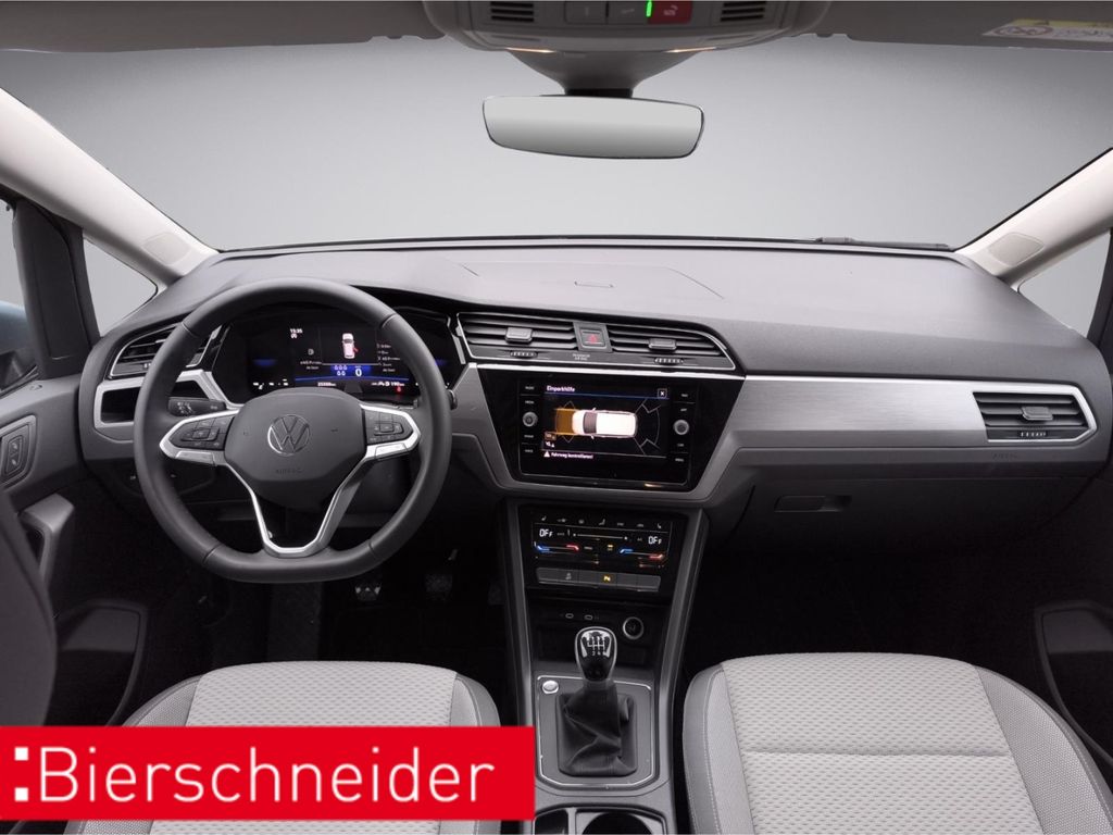 Volkswagen Touran 2024