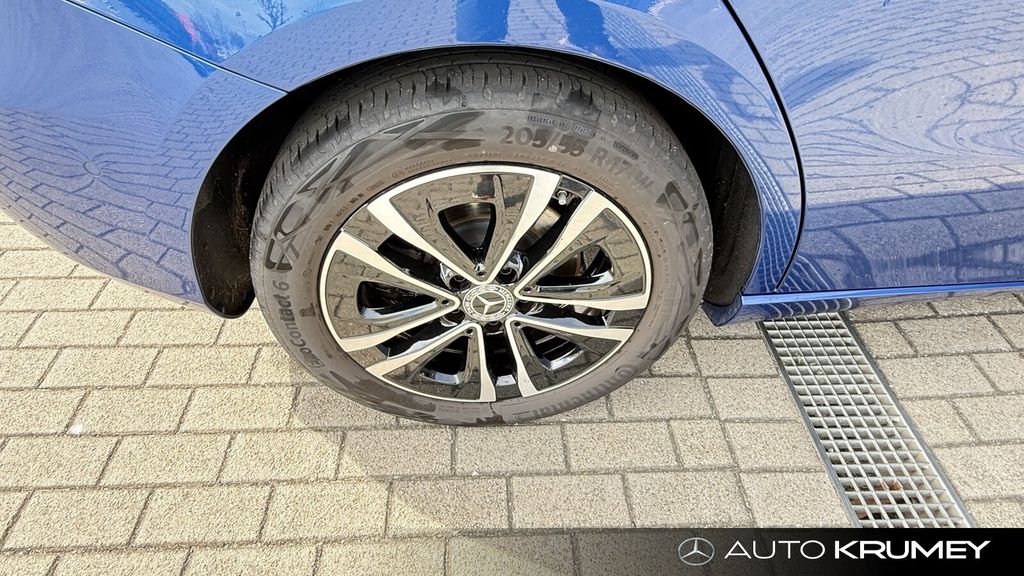 Mercedes-Benz B 220 2024