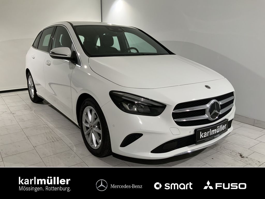 Mercedes-Benz B 200 2022