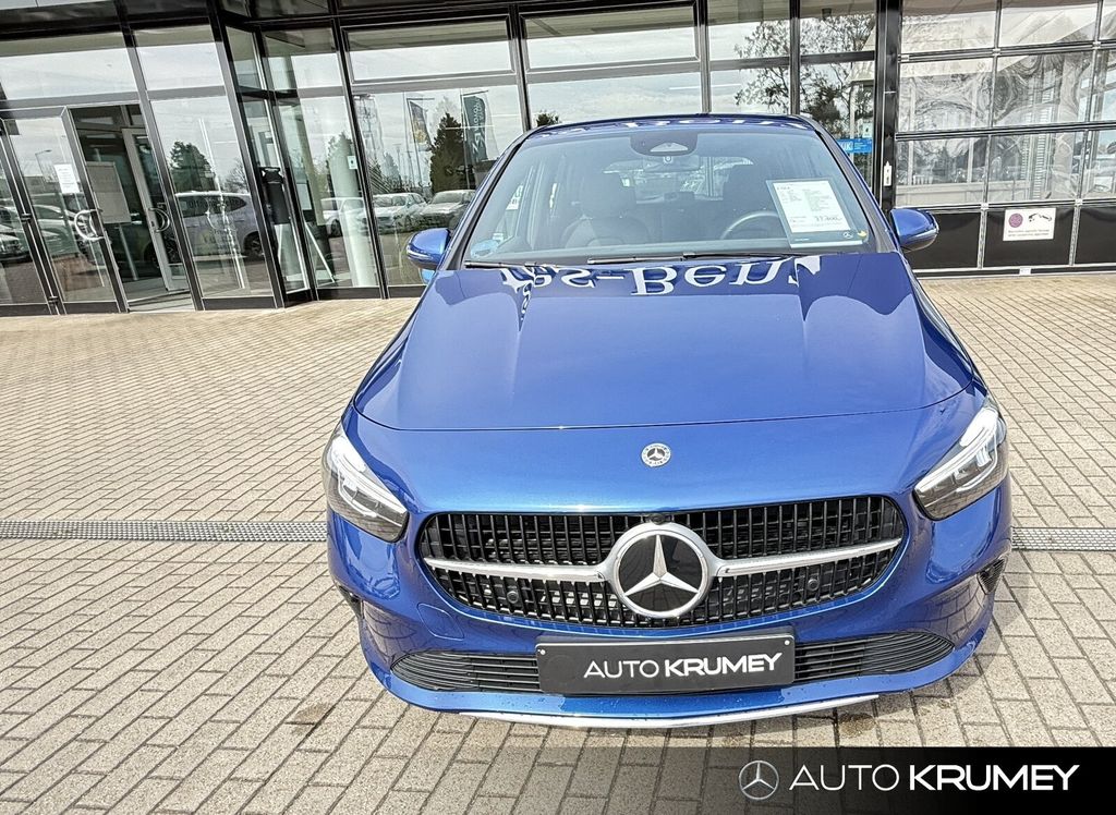 Mercedes-Benz B 220 2024