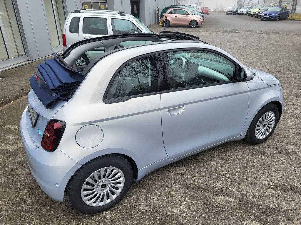 Fiat 500e 2025
