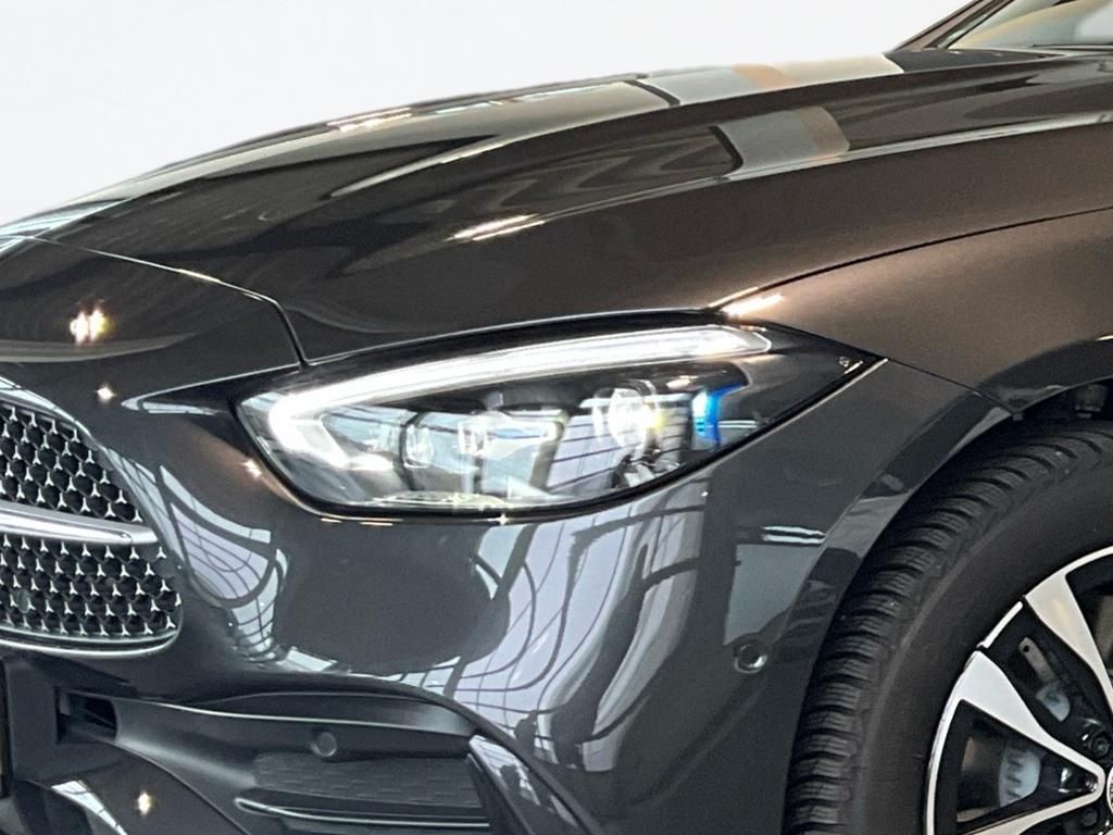 Mercedes-Benz C 300 2024