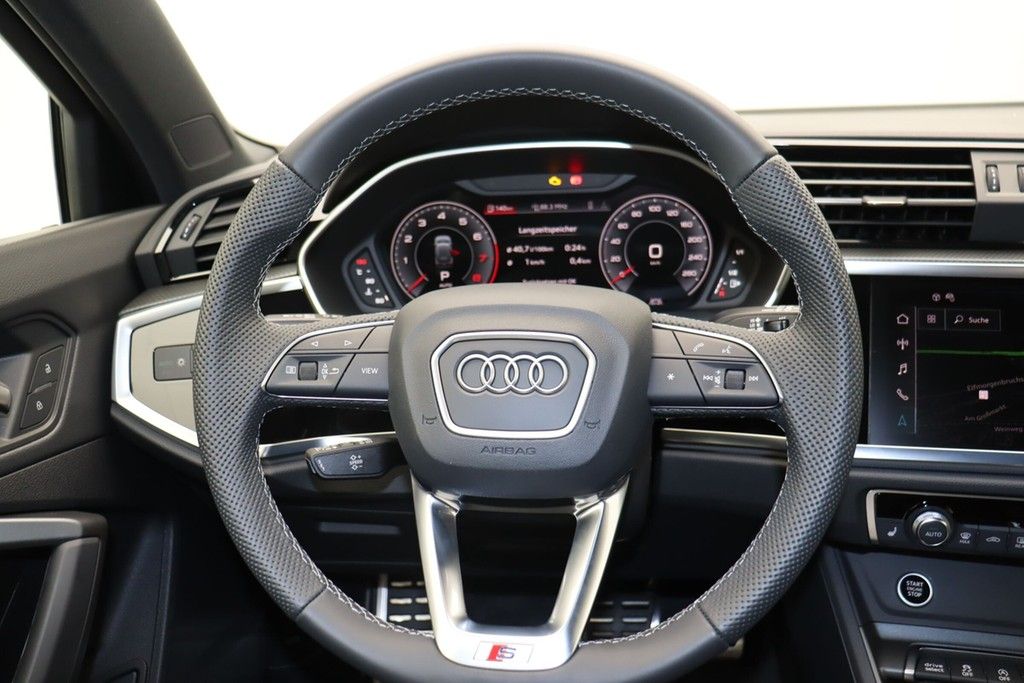 Audi Q3 2025