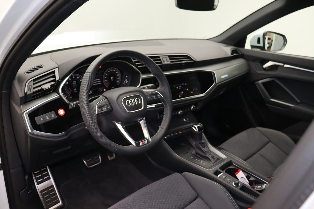 Audi Q3 2025