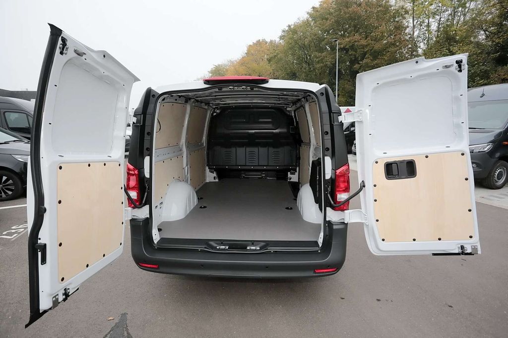 Mercedes-Benz Vito 2024