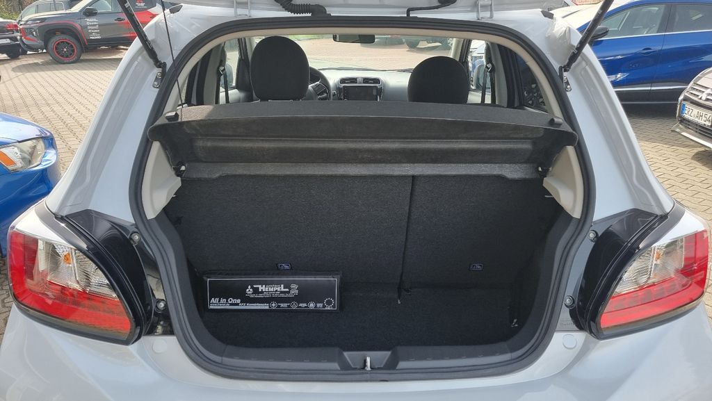 Mitsubishi Space Star 2025