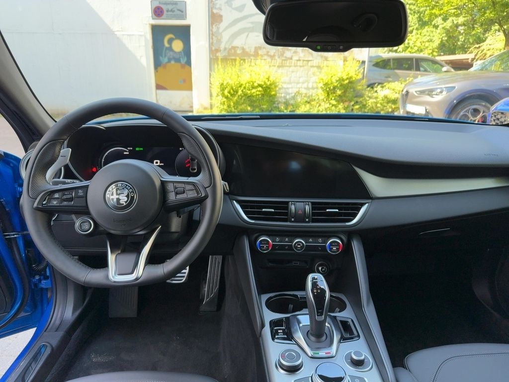 Alfa Romeo Giulia 2024