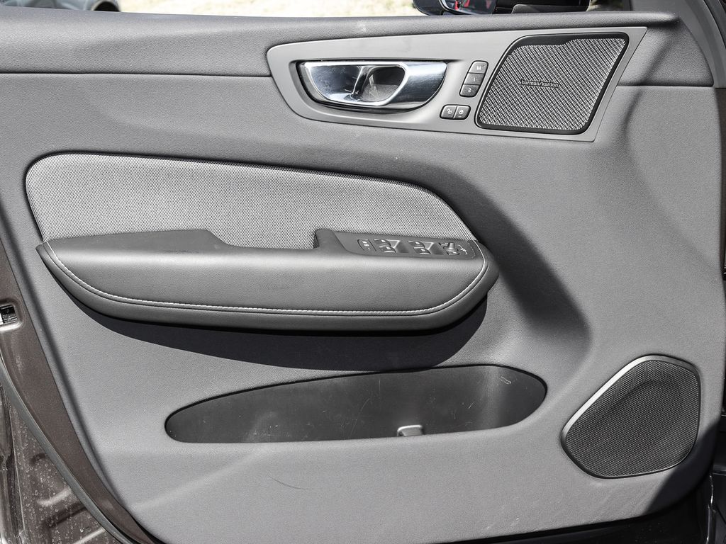 Volvo XC60 2024