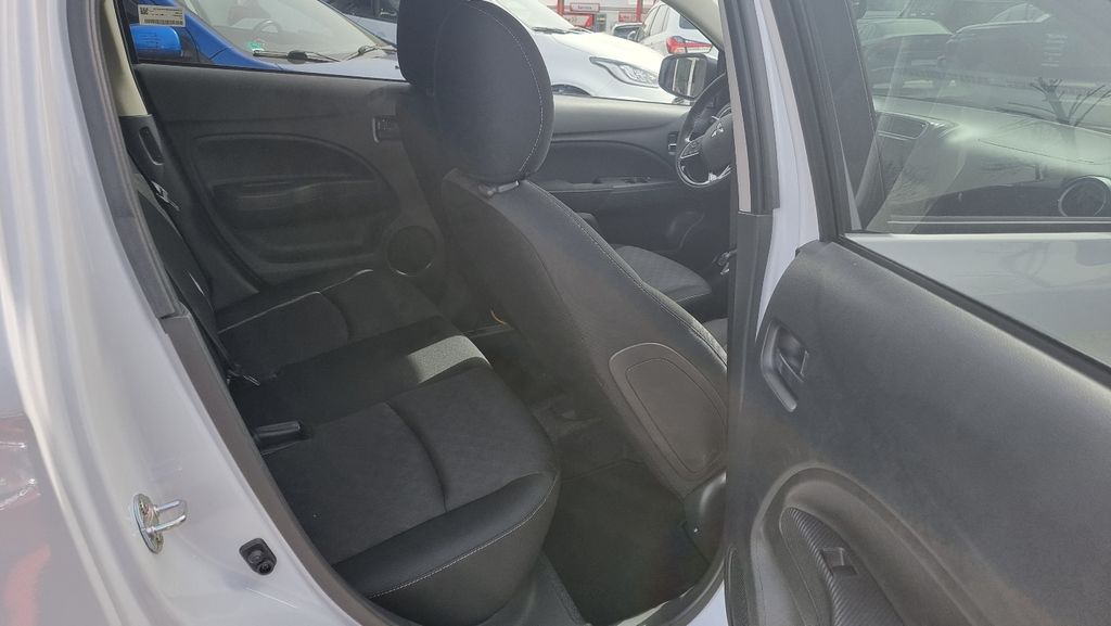 Mitsubishi Space Star 2025