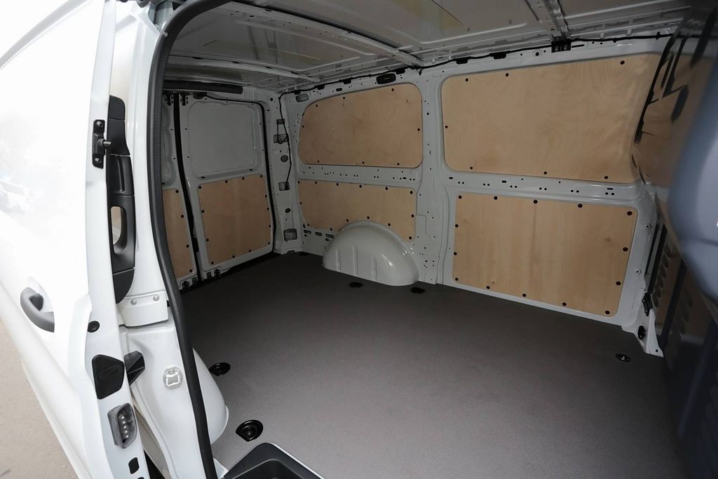 Mercedes-Benz Vito 2024