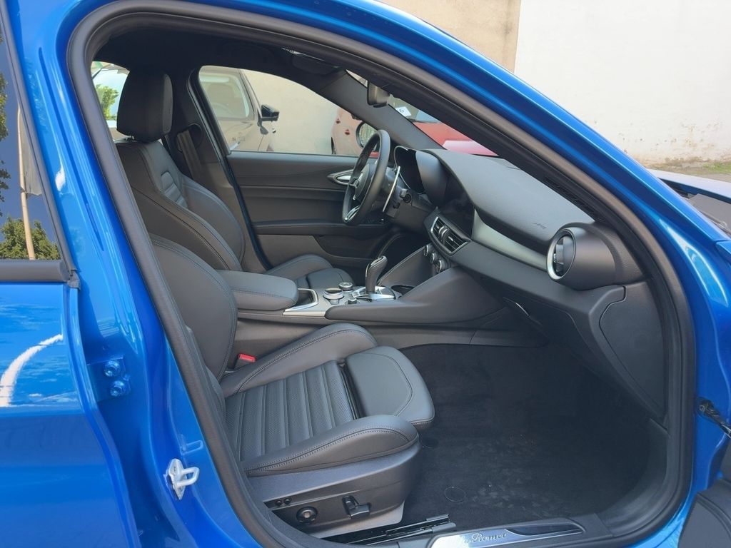 Alfa Romeo Giulia 2024