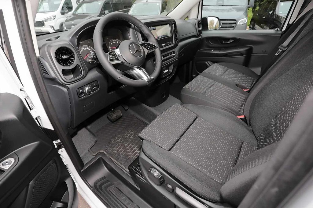 Mercedes-Benz Vito 2024