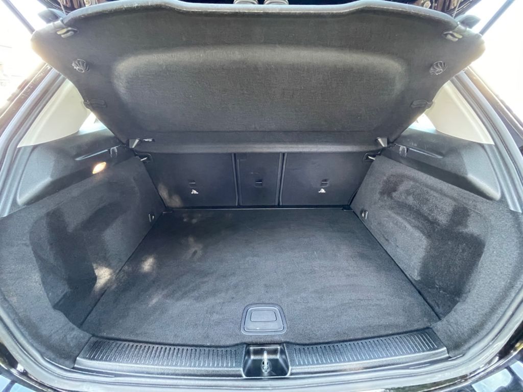 Mercedes-Benz B 180 2021