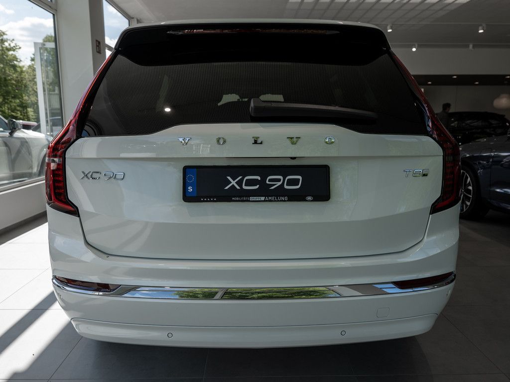 Volvo XC90 2025