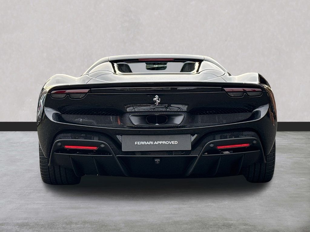 Ferrari 296 GTS 2023