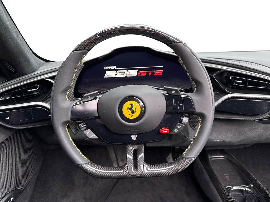 Ferrari 296 GTS 2023