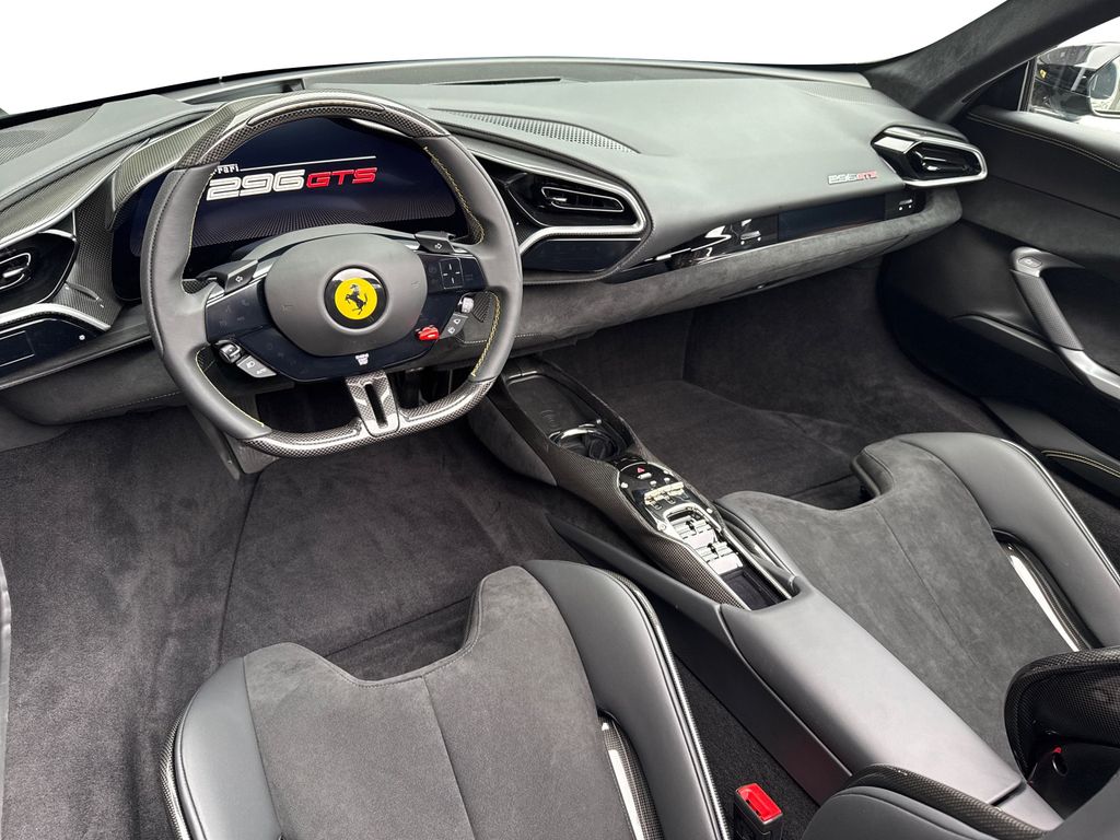 Ferrari 296 GTS 2023