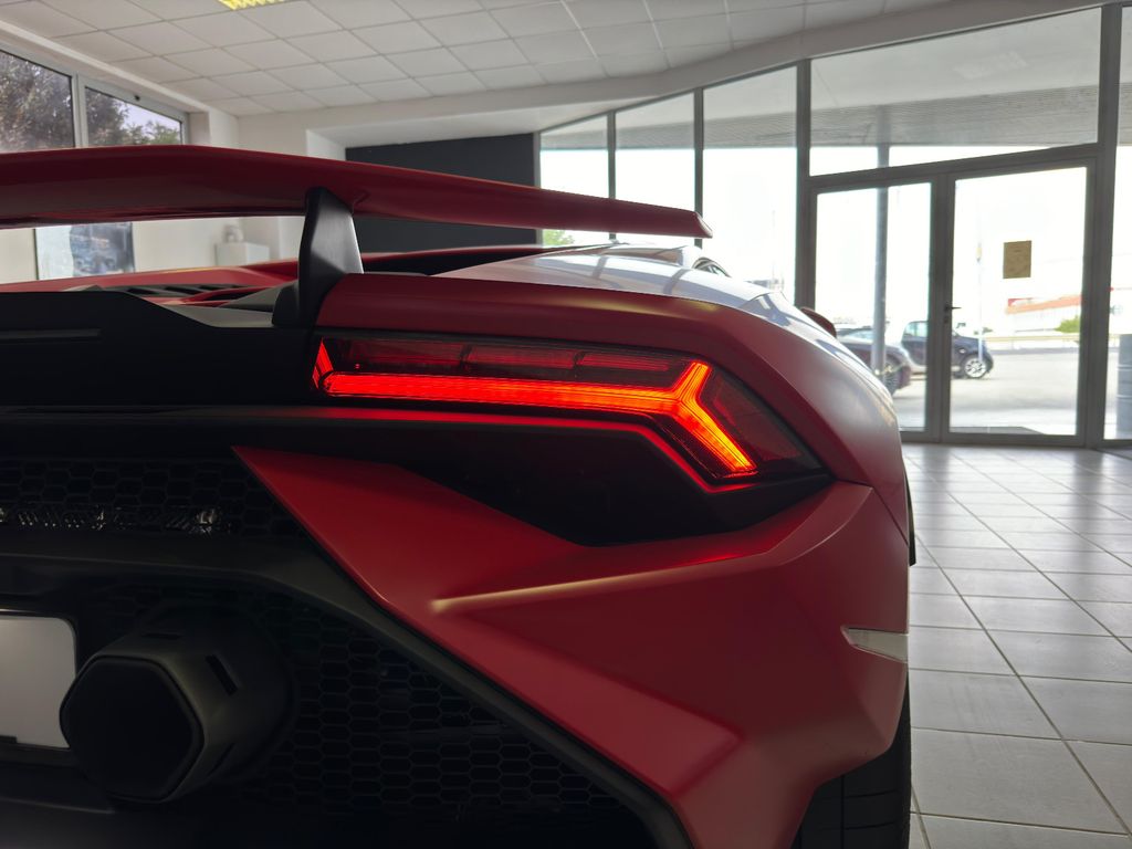 Lamborghini Huracán 2024