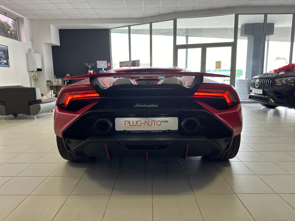 Lamborghini Huracán 2024