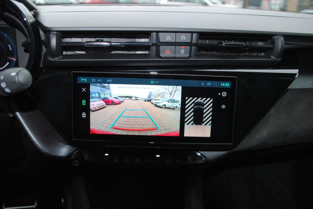 Alfa Romeo Junior 2025