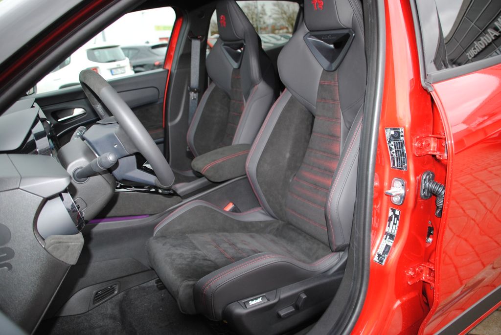 Alfa Romeo Junior 2025