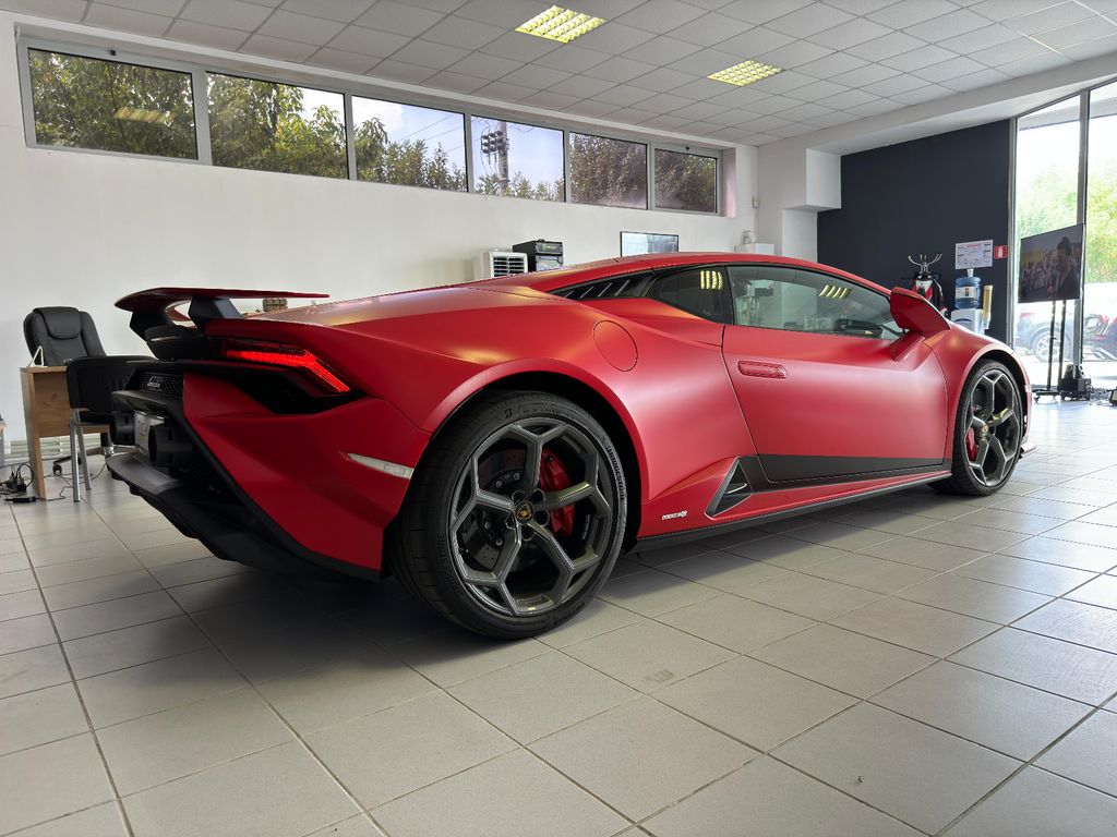 Lamborghini Huracán 2024