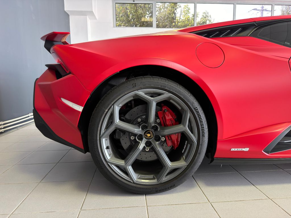 Lamborghini Huracán 2024