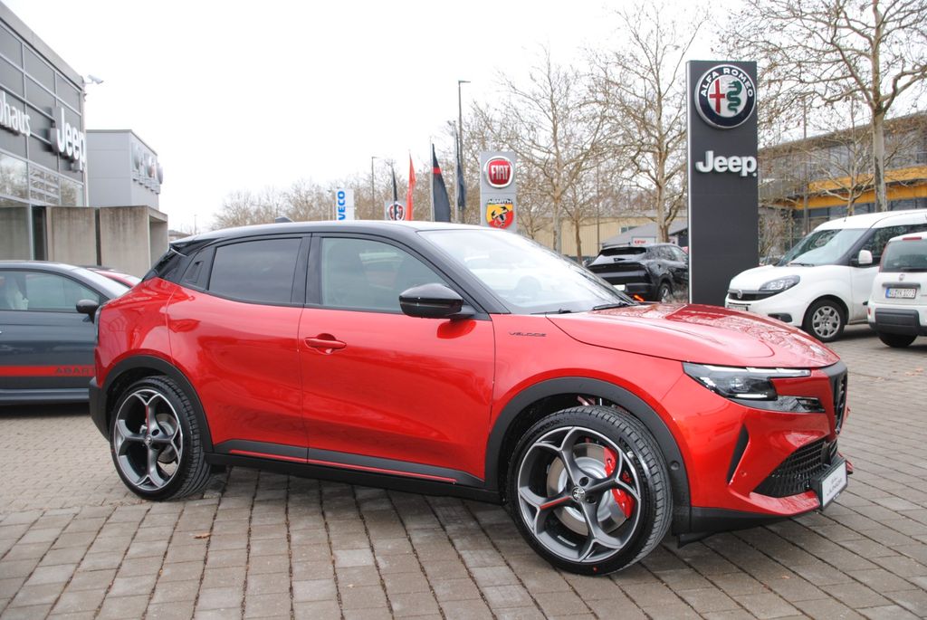 Alfa Romeo Junior 2025