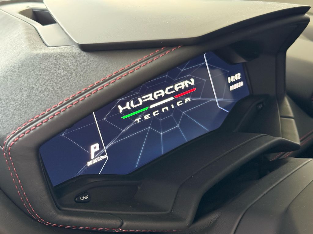 Lamborghini Huracán 2024