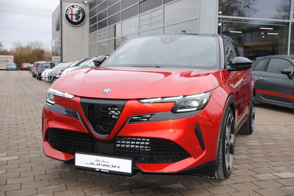 Alfa Romeo Junior 2025