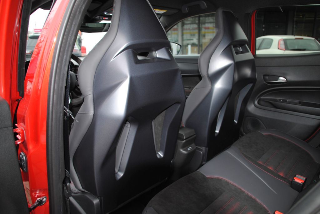 Alfa Romeo Junior 2025