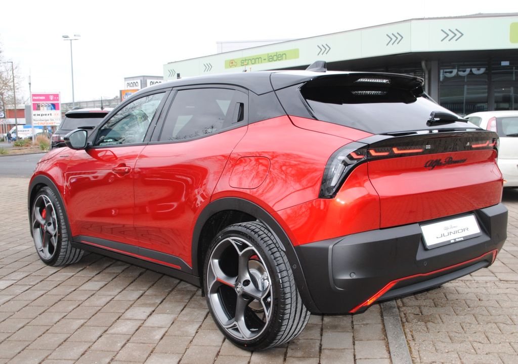 Alfa Romeo Junior 2025