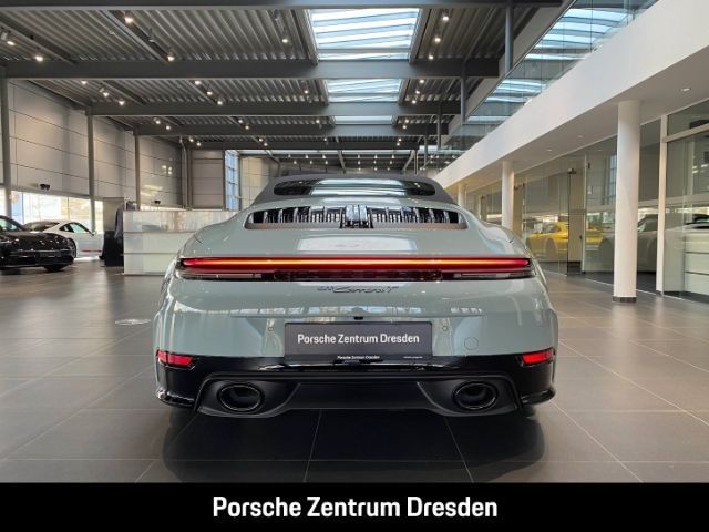 Porsche 992 2025