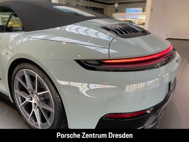 Porsche 992 2025