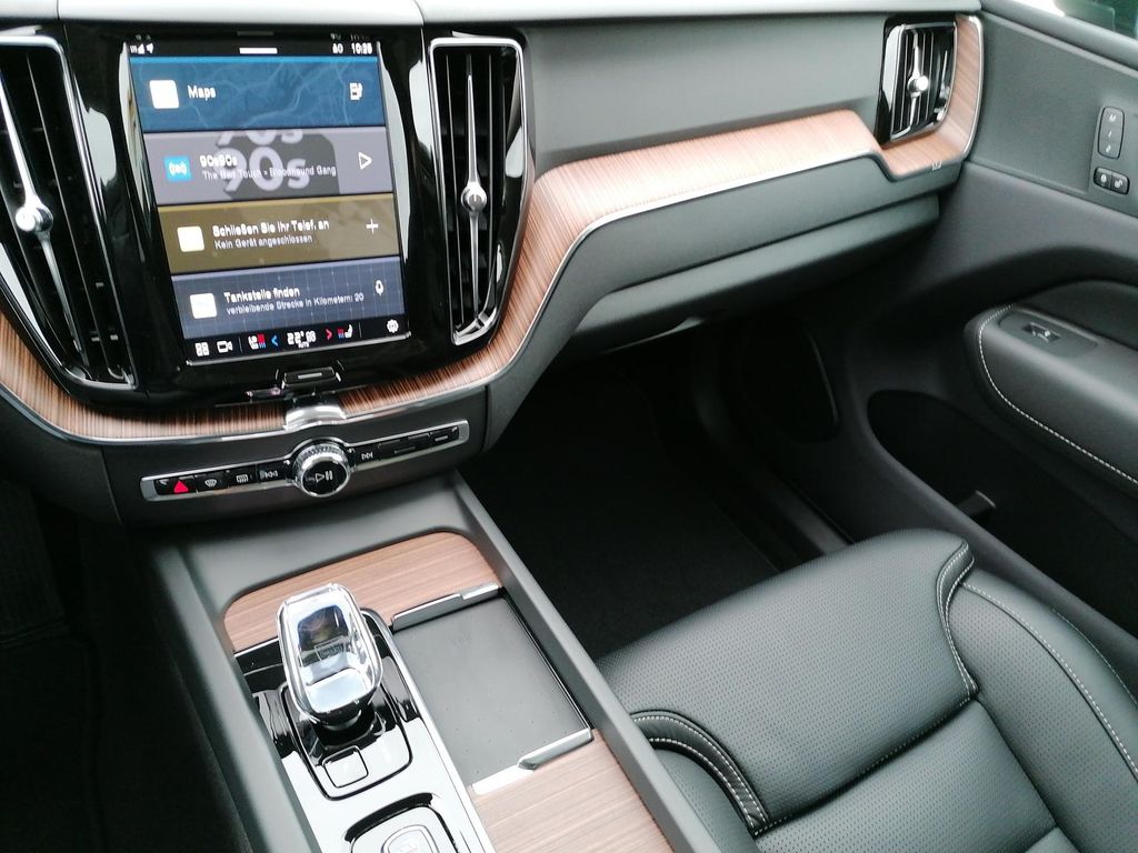 Volvo XC60 2024
