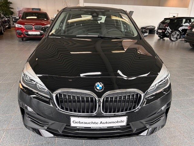 BMW 218 2021