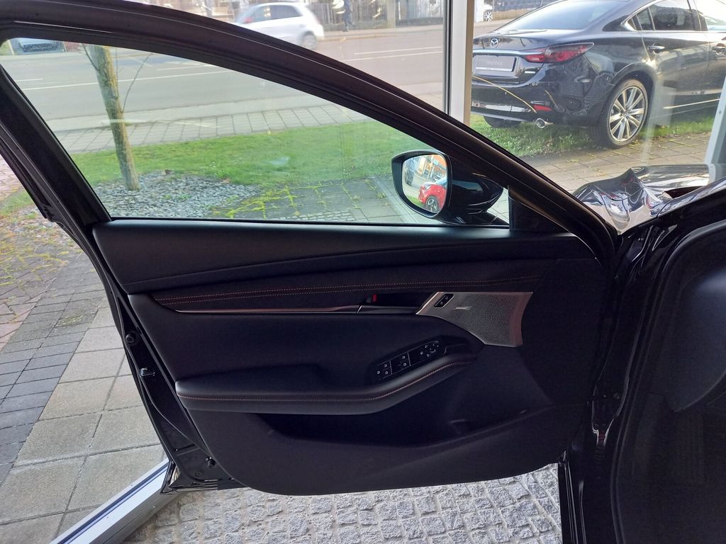 Mazda 3 2024
