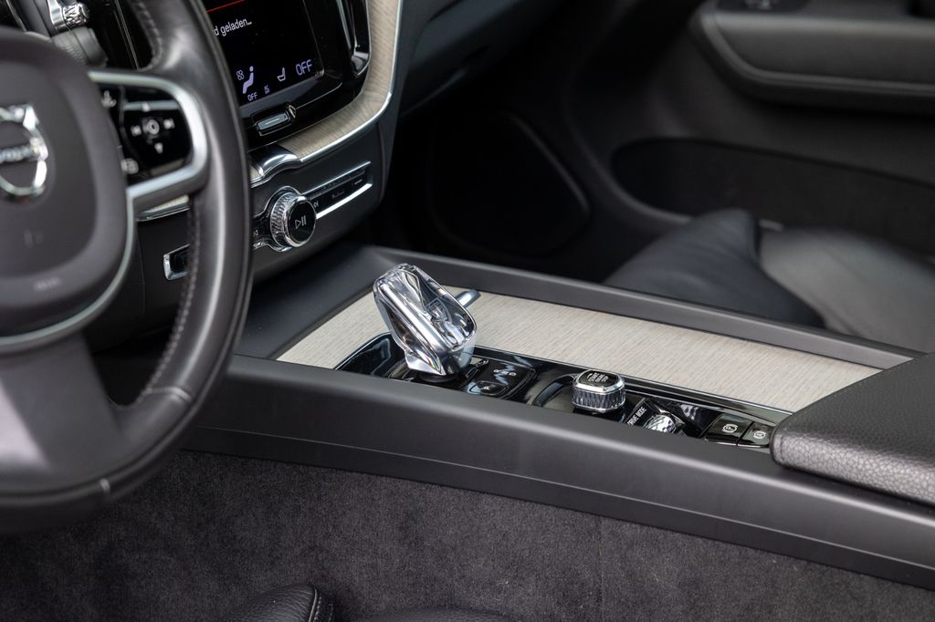 Volvo XC60 2020