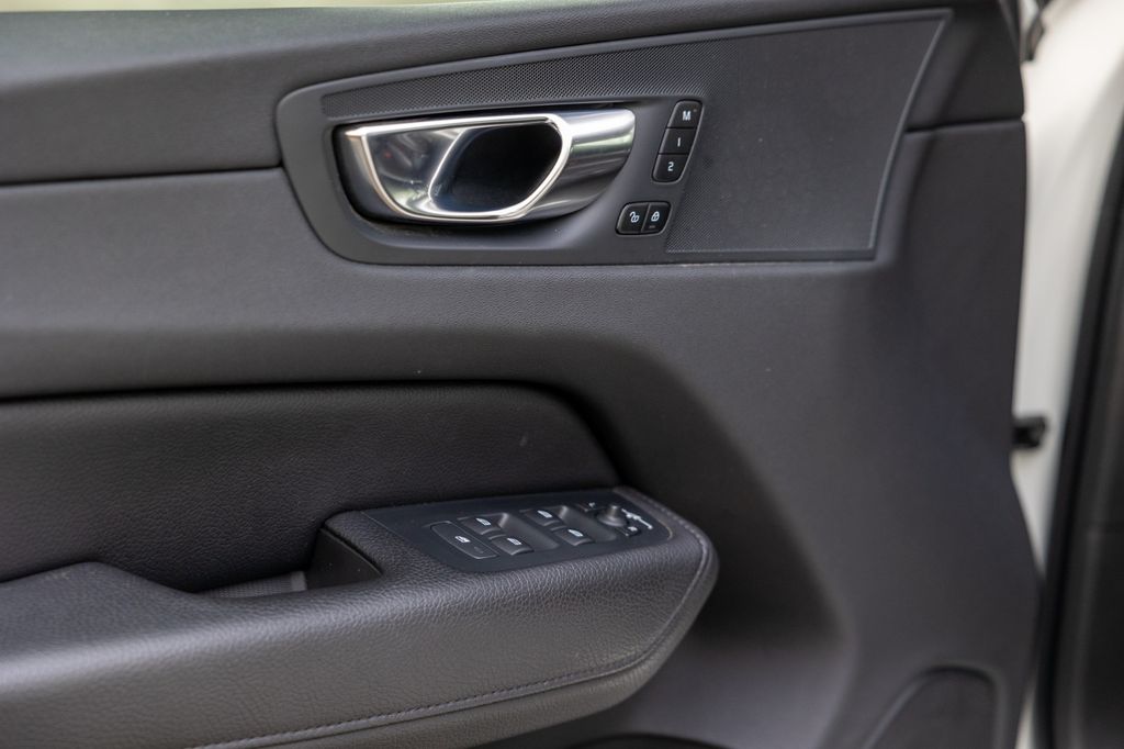 Volvo XC60 2020