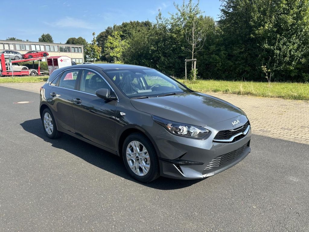Kia cee'd / Ceed 2024