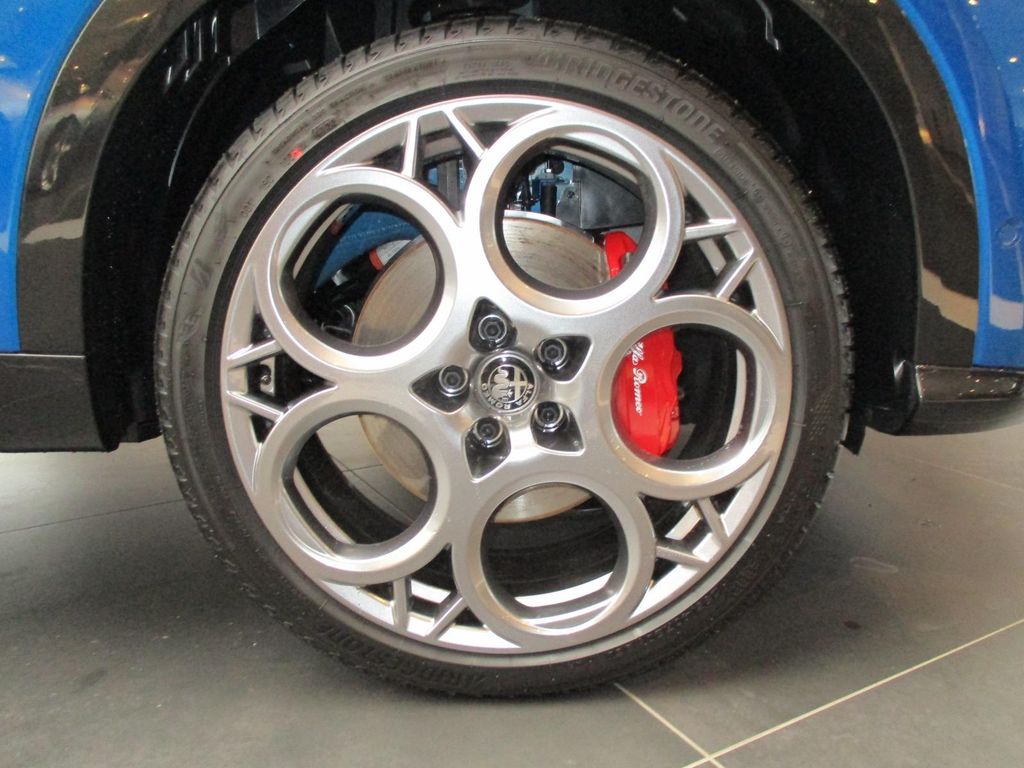 Alfa Romeo Tonale 2023