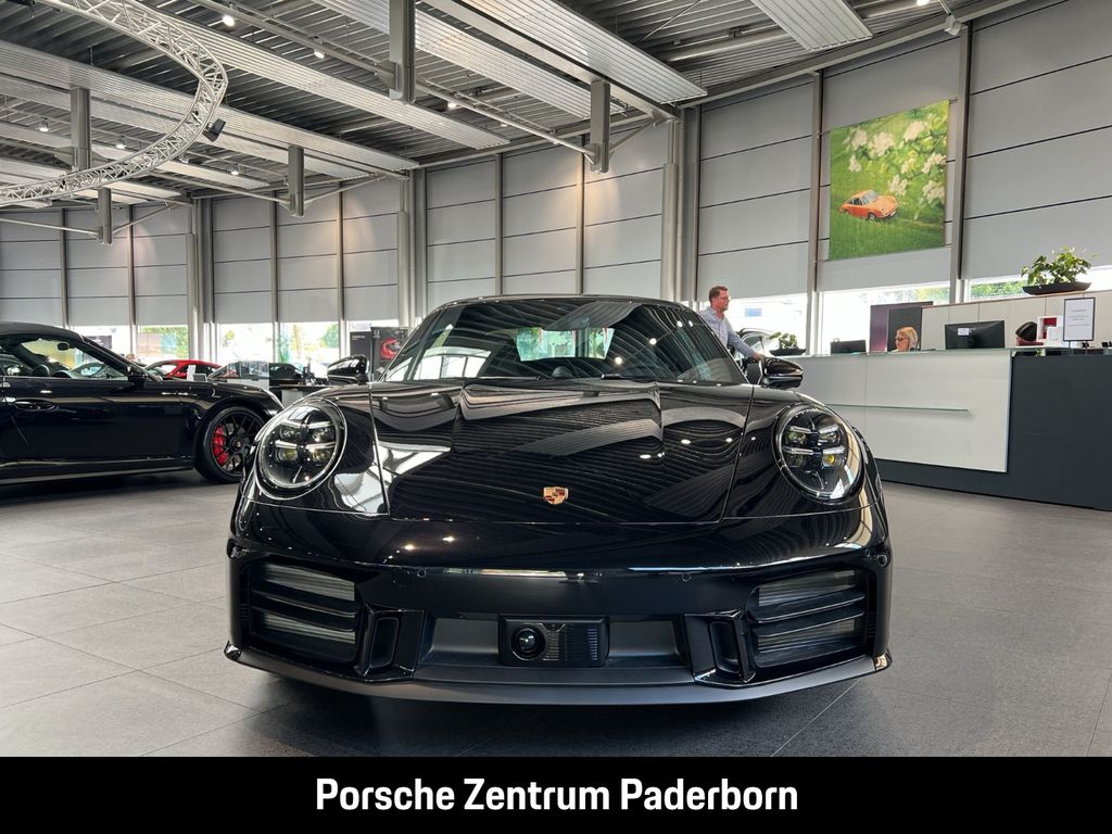 Porsche 992 2025