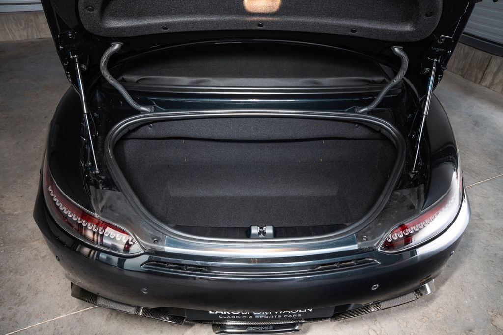 Mercedes-Benz AMG GT R 2020