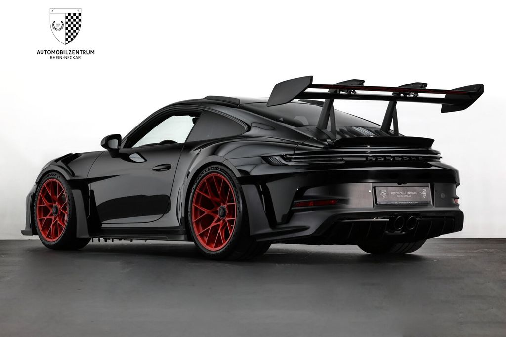 Porsche 992 2023