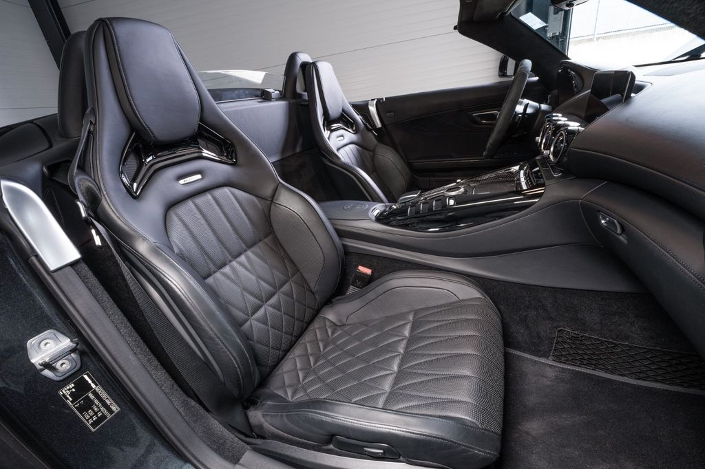 Mercedes-Benz AMG GT R 2020