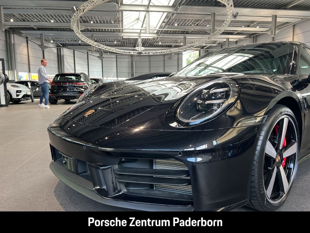 Porsche 992 2025